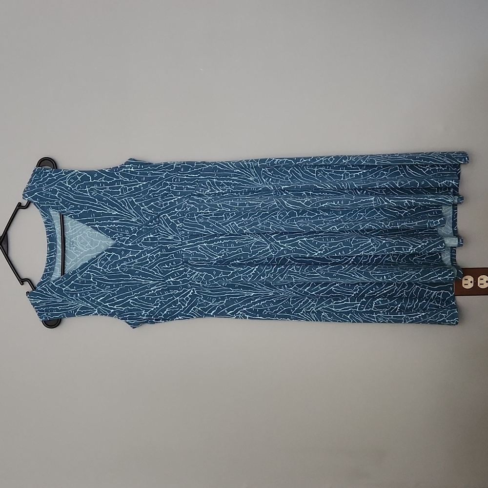 - Like New L.L. Bean Summer Dress - Size LP